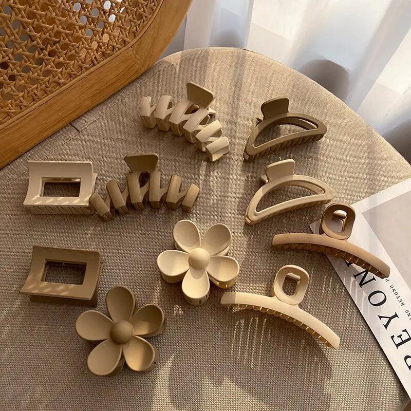 Geometric Flower Hair Clip Set - Shoply