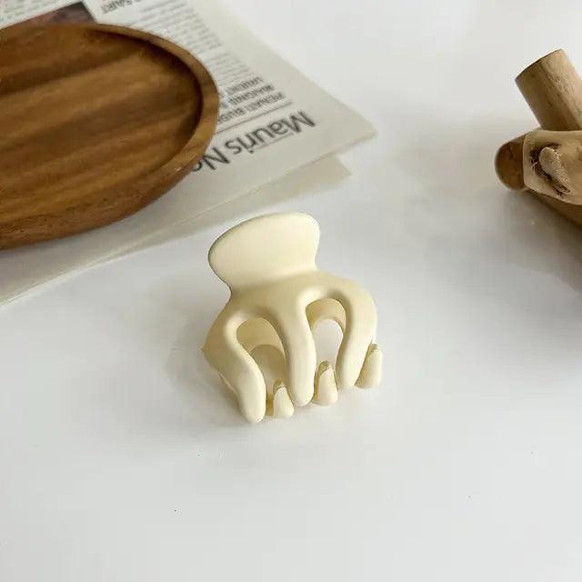 Geometric Flower Hair Clip Set - Shoply