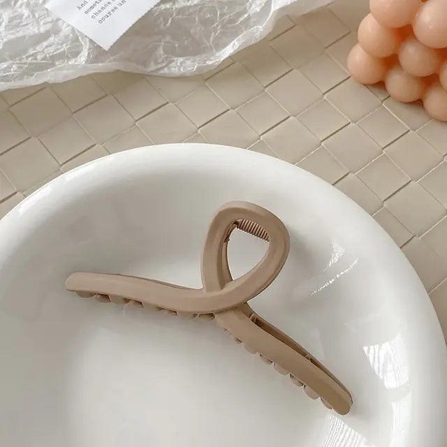 Geometric Flower Hair Clip Set - Shoply