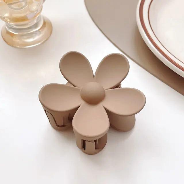 Geometric Flower Hair Clip Set - Shoply