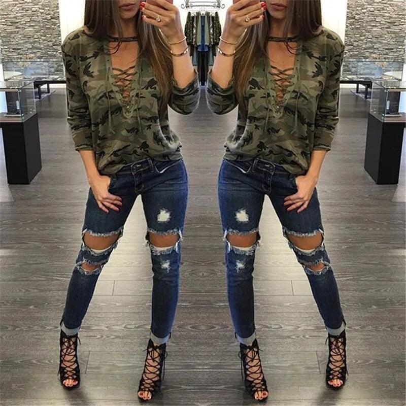 Women's Camouflage V-Neck Hooded Sweatshirt with Long Sleeves - Shoply