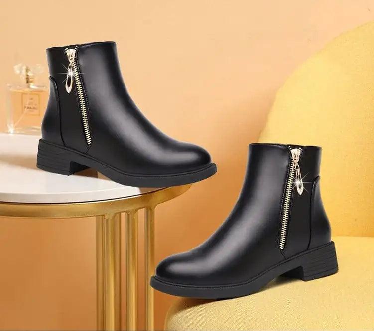 Chic and Functional Isla Boot - Shoply